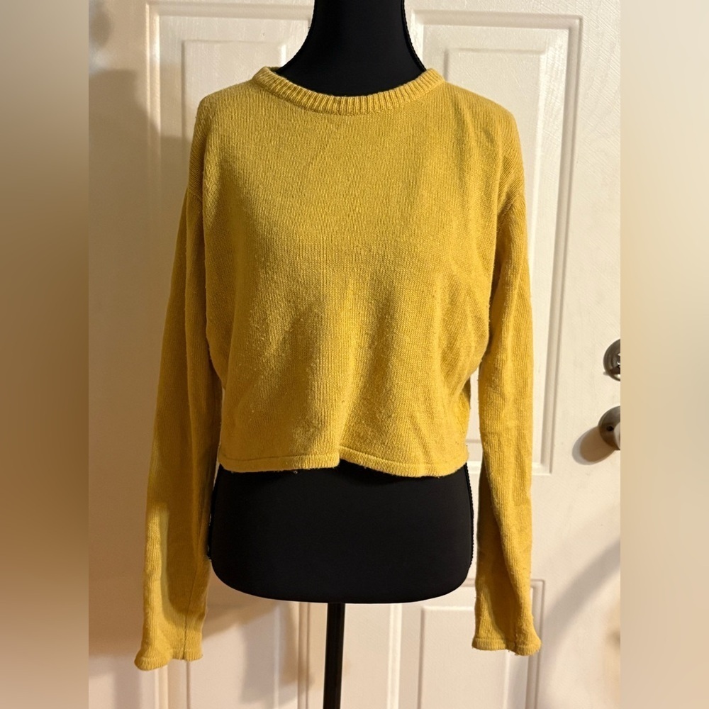 Brandy Melville Mustard Yellow Cropped Sweater wool & cashmere blend